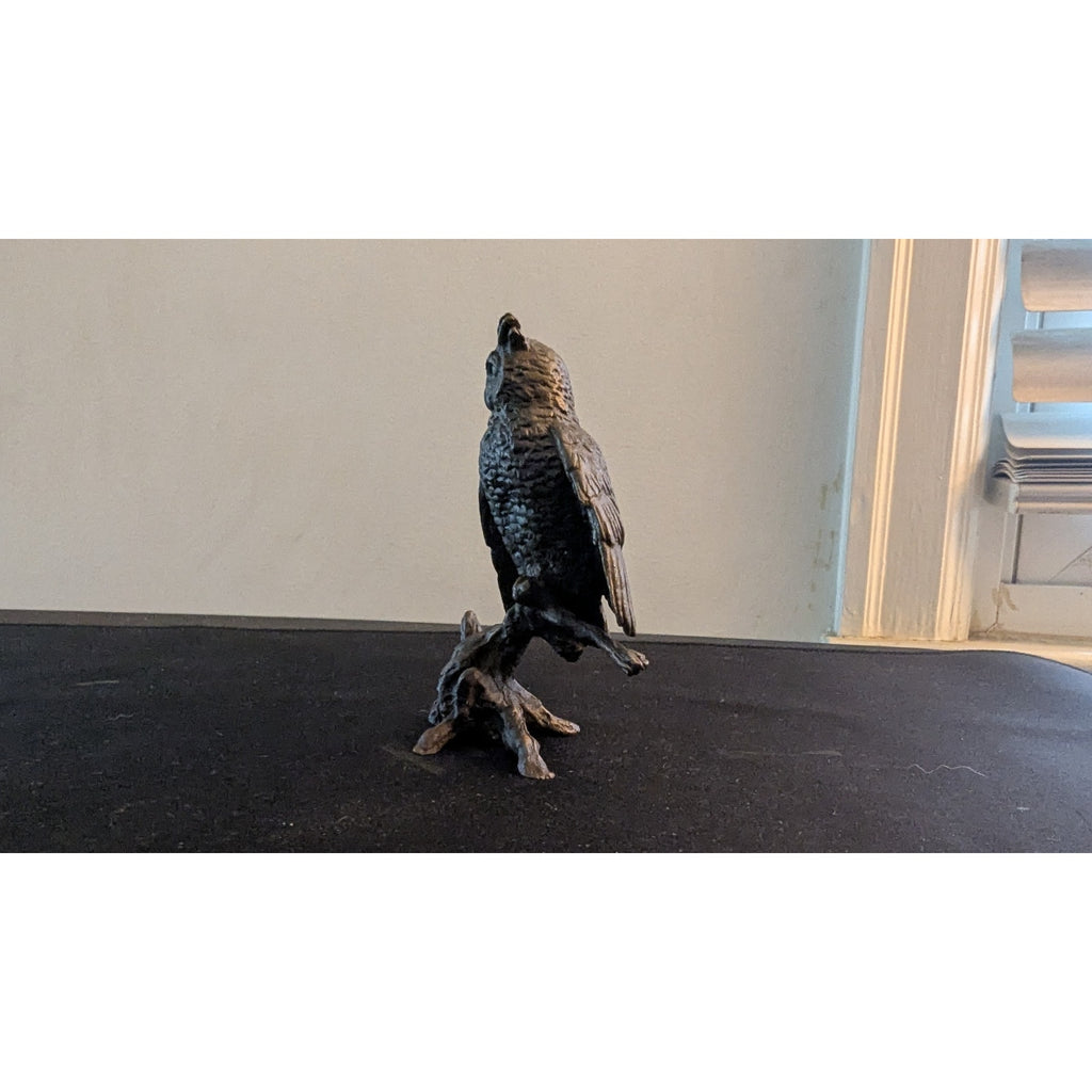 Vintage Avon Great Horned Owl figurine