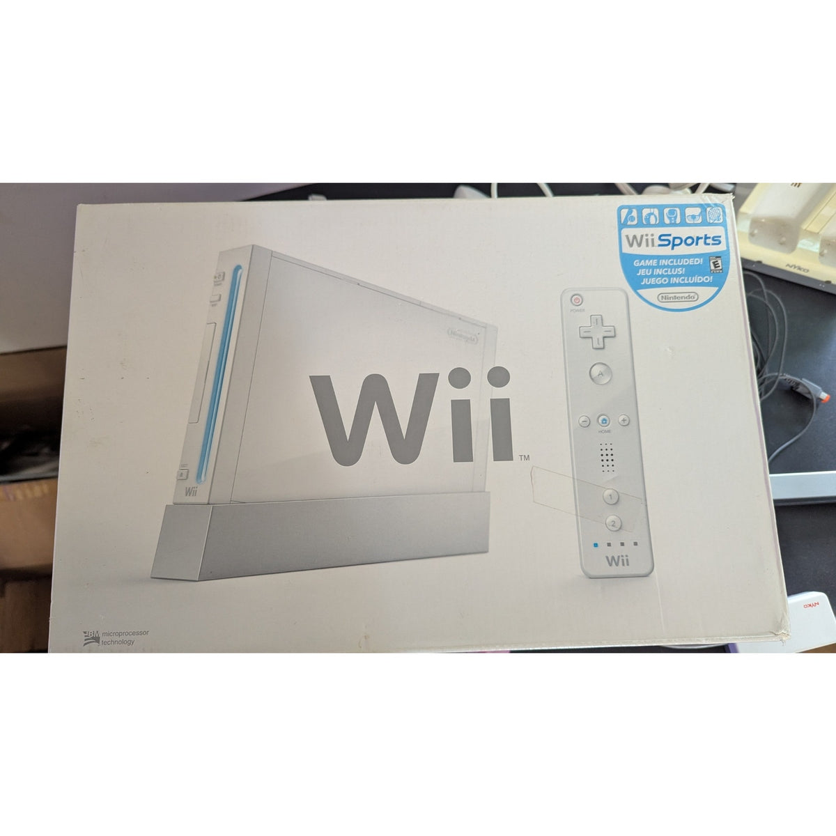 Nintendo Wii White Console Bundle CIB | 4 Remotes, 2 Nunchucks, Wii Wheel & Box - Tested!