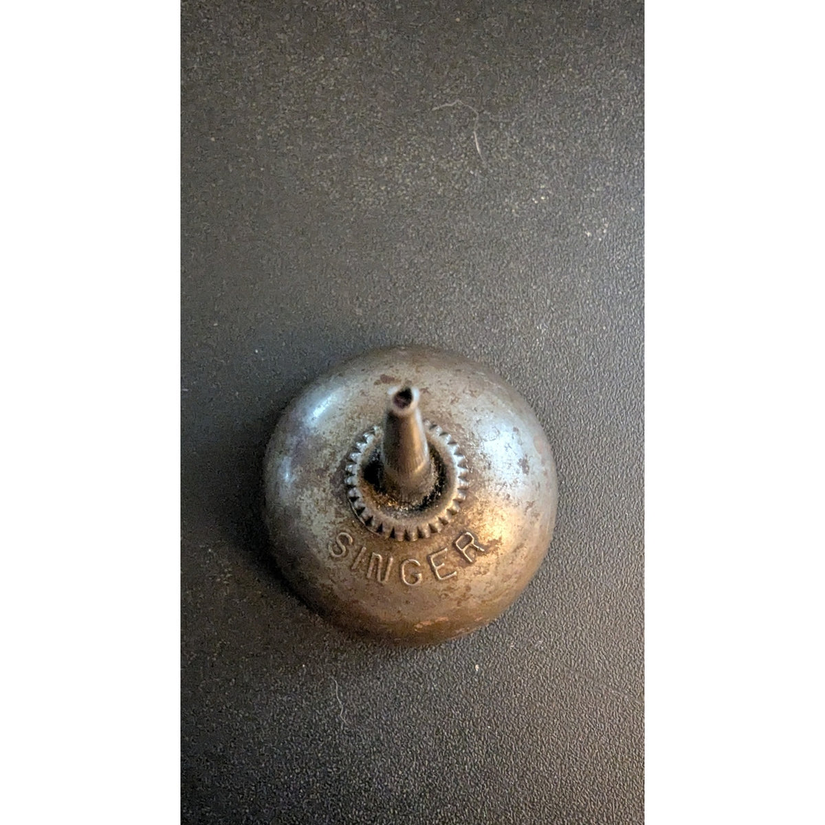 Vintage Singer Sewing Machine Thumb Pump Oil Can Oiler Embossed Steel