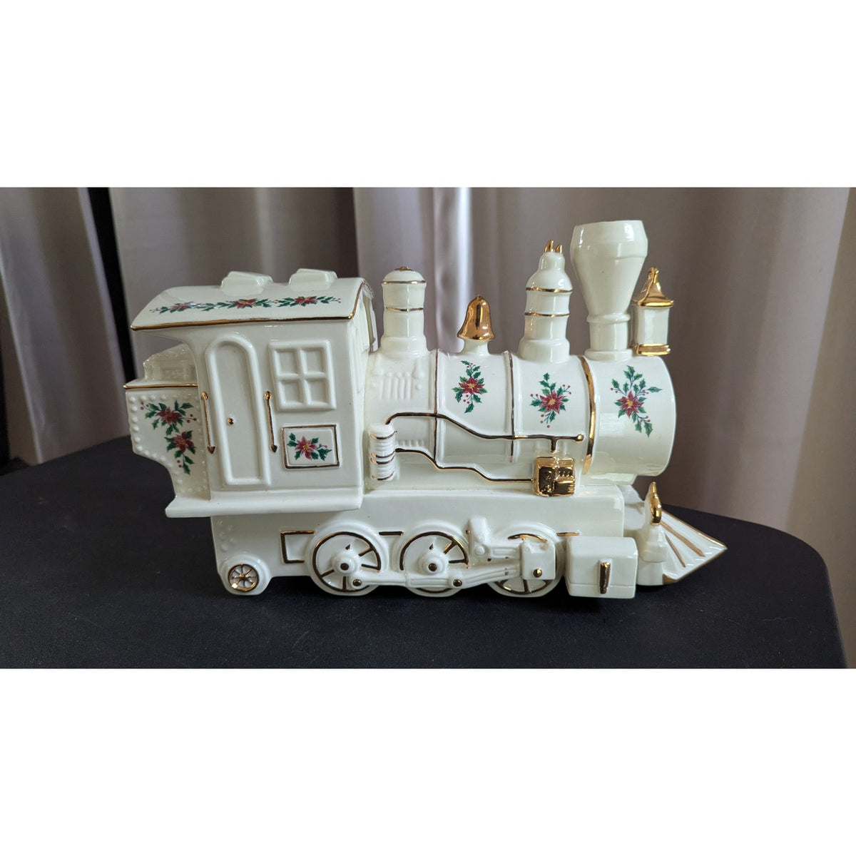 Vintage Lenox Holiday Junction Collection Porcelain Christmas Train Engine Locomotive