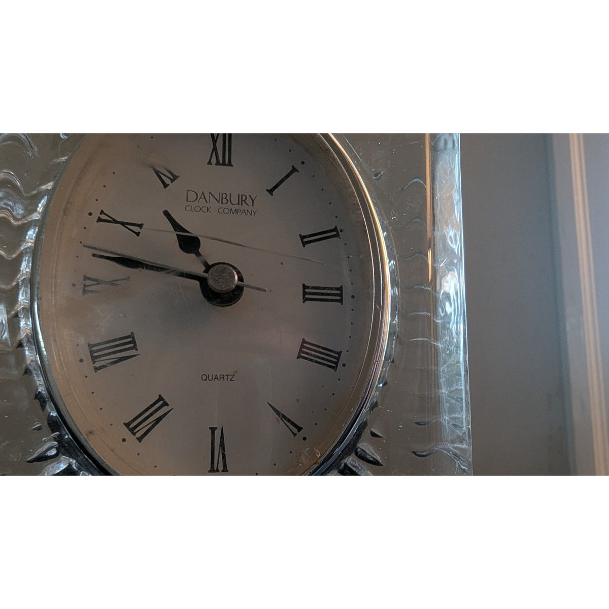 Vintage Danbury Clock Co. Lead Crystal Desk Clock – Starburst Facets, Quartz