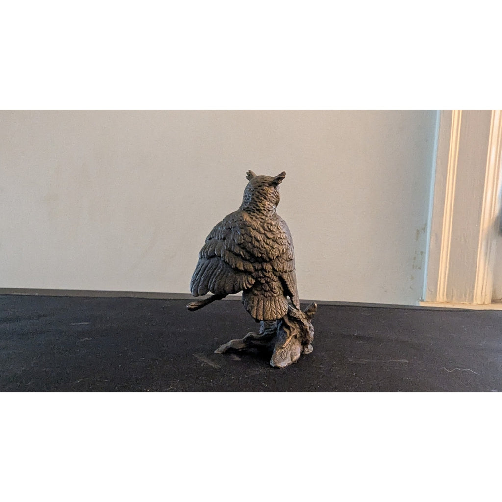 Vintage Avon Great Horned Owl figurine