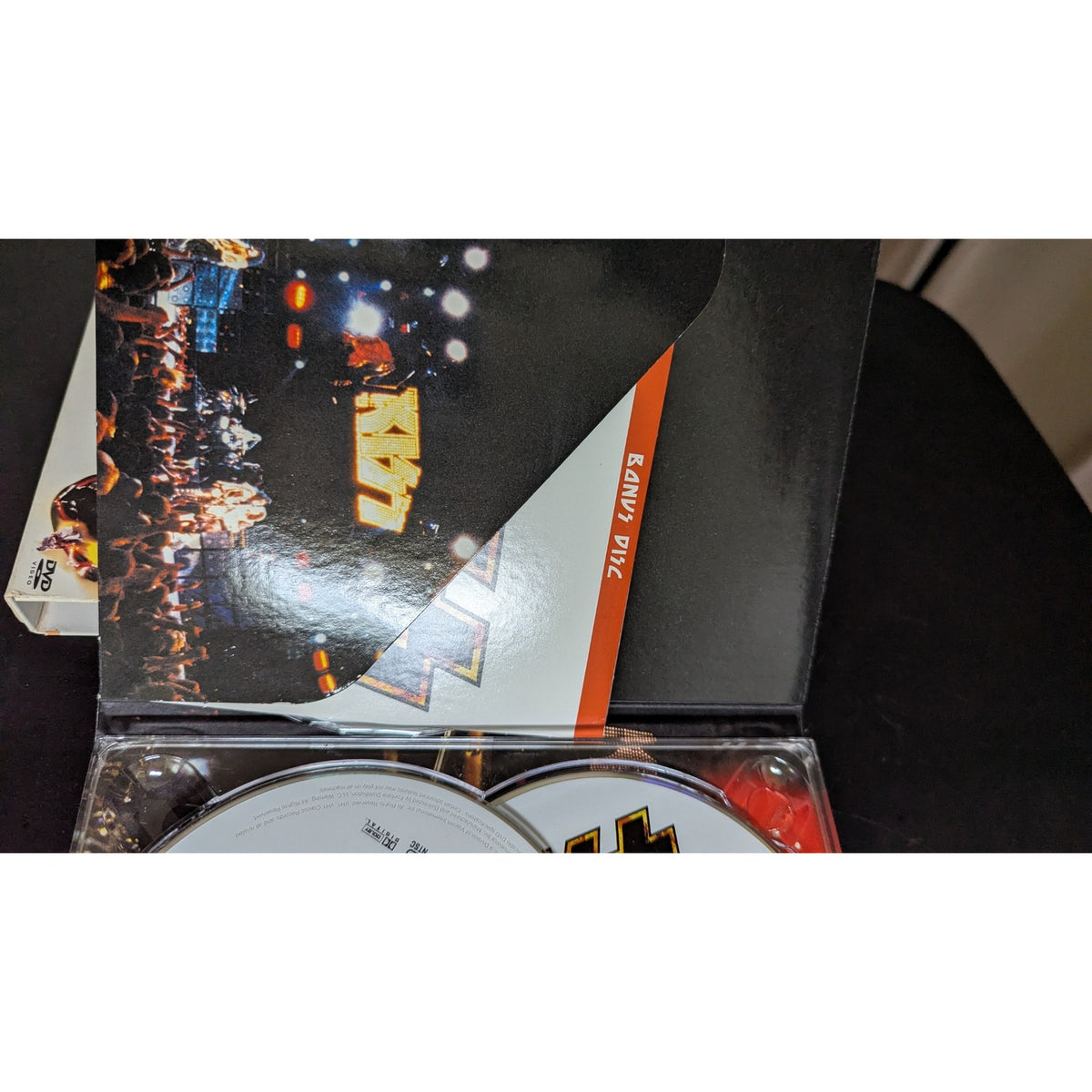 KISS - Kissology Volume 3 (1992-2000) 4-Disc DVD Box Set w/ Booklet & Coventry '73