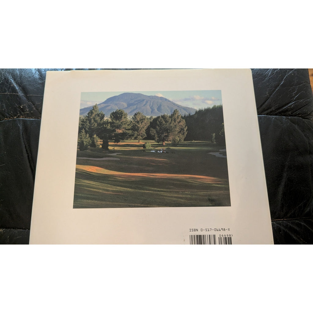 The World's Greatest Golf Courses Hardcover Vintage 1992 Book Bob Weeks